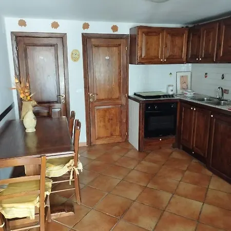 Locazione Turistica Delle Dee بيسكوكوستانزو